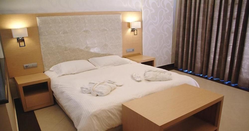 Ionian Emerald Resort คาราโวมิลอส ภายนอก รูปภาพ