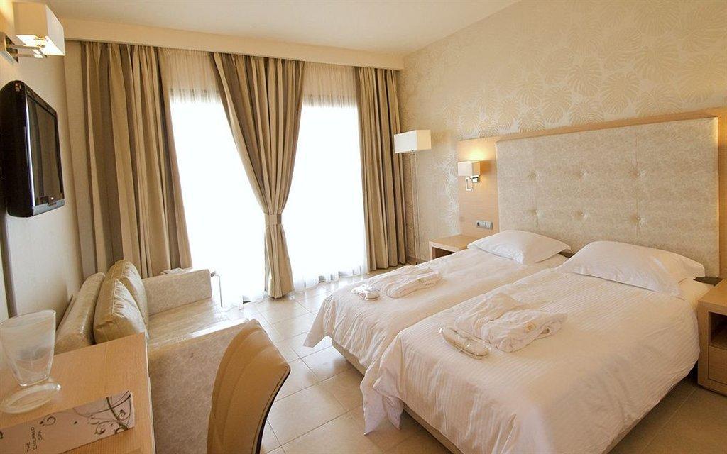 Ionian Emerald Resort คาราโวมิลอส ภายนอก รูปภาพ